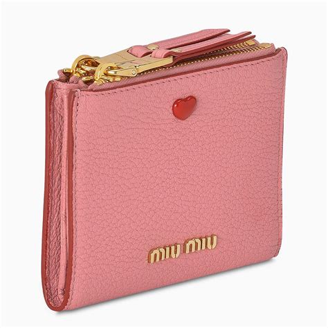 miu miu wallet buy online|where to buy miu michu.